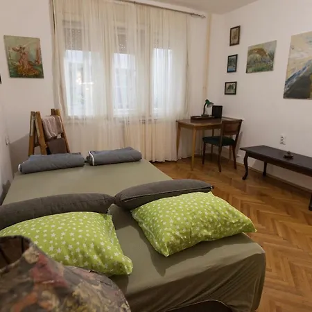 Apartment The Pioneers 2